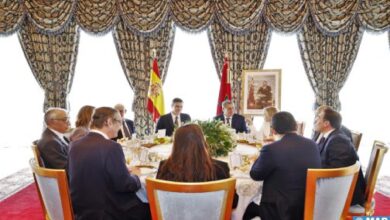 Photo of جلالة الملك يقيم مأدبة غداء على شرف رئيس الحكومة الإسبانية والوفد المرافق له