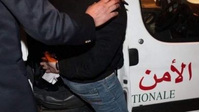 Photo of عتاة المجرمين يرشقون المواطنين بالحجارة و الامن يتدخل لاعتقالهم