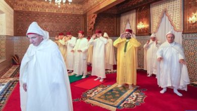 Photo of امير المؤمنين جلالة الملك محمد السادس يؤدي صلاة عيد الفطر